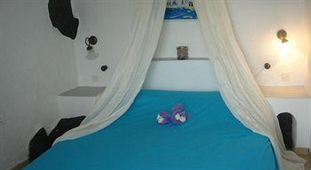 אימרוביגלי Irini Villas Resort מראה חיצוני תמונה