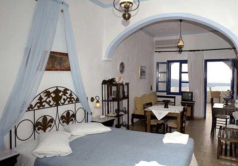 אימרוביגלי Irini Villas Resort מראה חיצוני תמונה